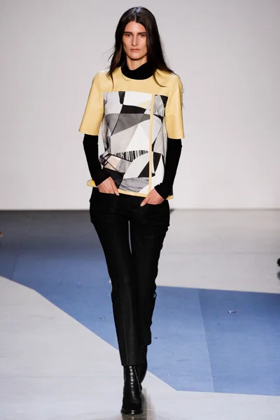Look 28